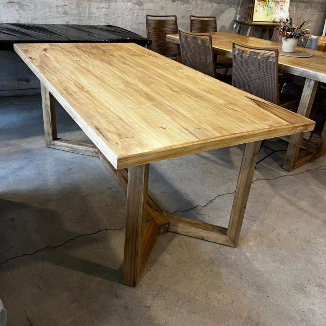 Mesa Milán Alamo Lustre Petiribí